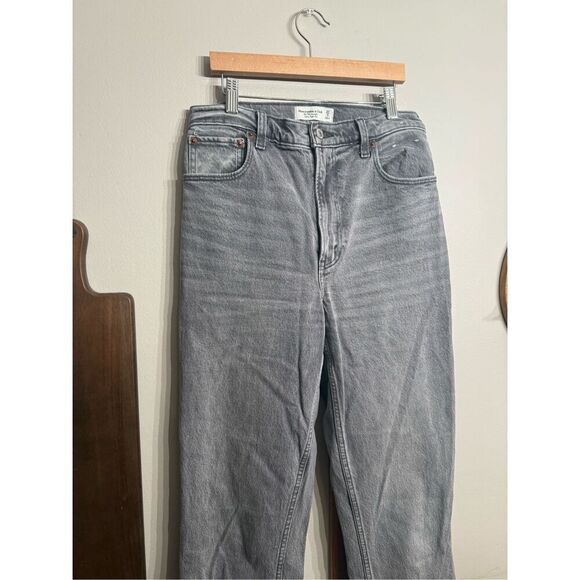 Abercrombie & Fitch grey ultra High Rise The 90s straight Jeans Size 4 Extra Lon - Picture 4 of 5